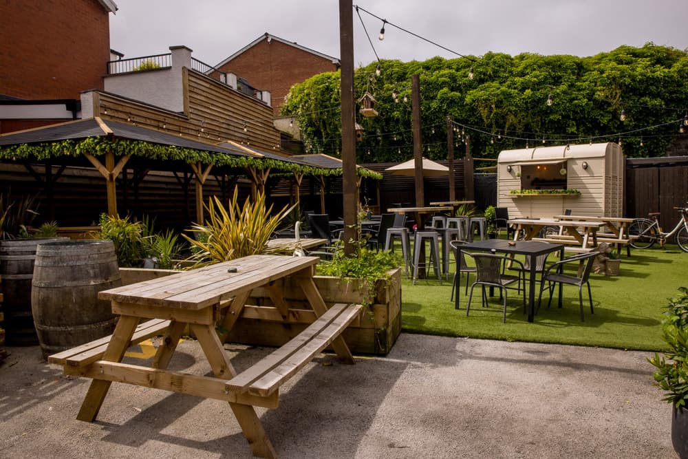 The Ranken Arms beer garden